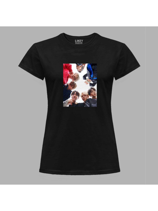 Футболка жіноча з музичним принтом "BTS стежать за тобою" (0447)