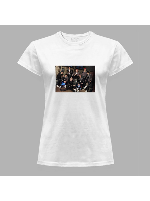 Футболка жіноча з музичним принтом "BTS в образі" (0451)
