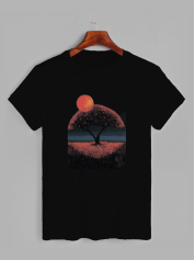 Футболка с принтом Tree in the moonlight (Дерево в закате) (0152)