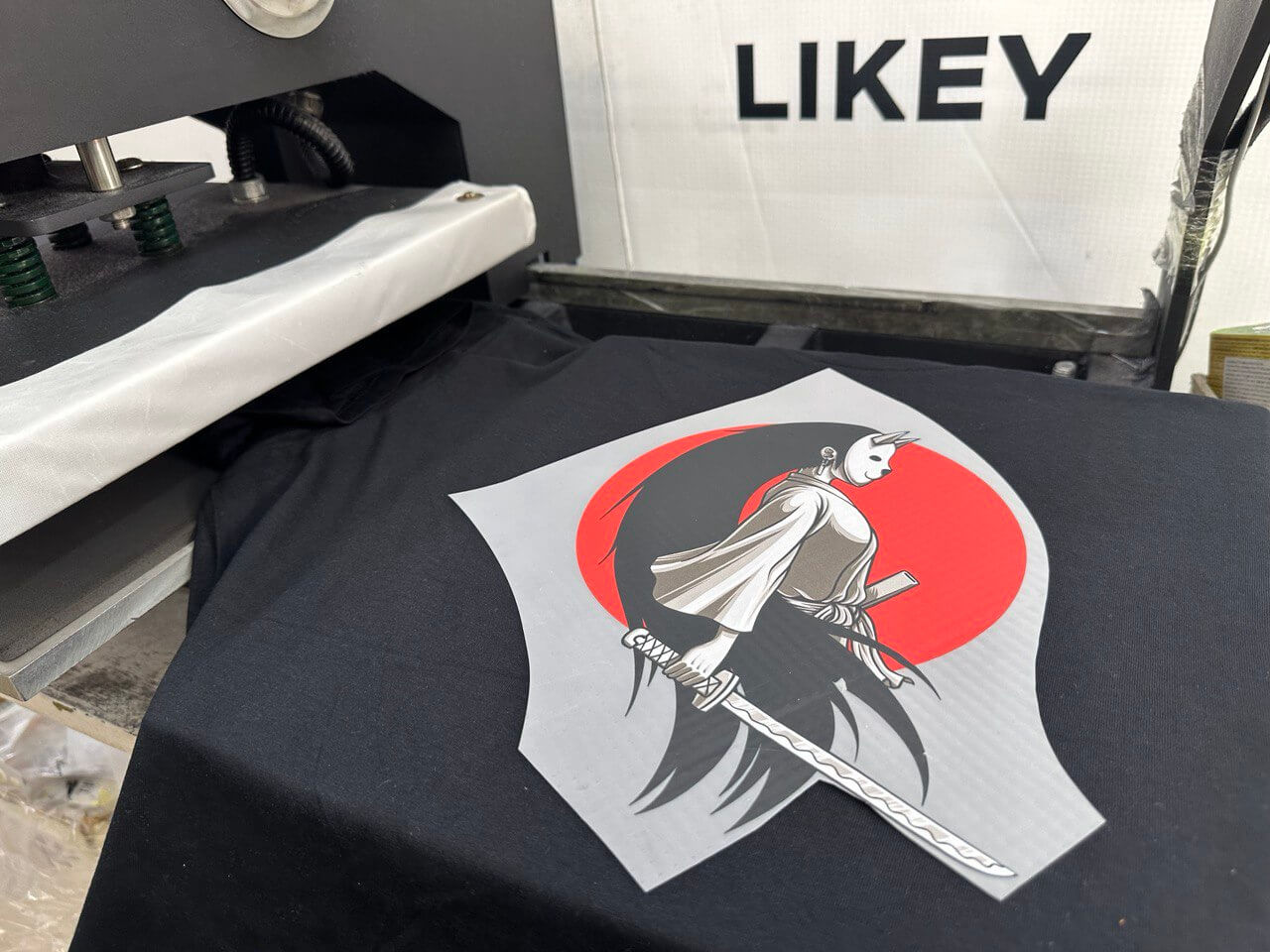 ДТФ друк на замовлення DTF друк на тканині в Одесі